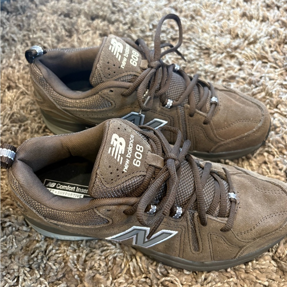 New Balance 608v5 'Chocolate Brown' Size 7 EU 40